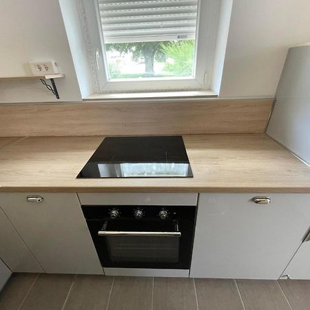Apparemment T2 En Centre Ville Gournay-en-Bray Ngoại thất bức ảnh
